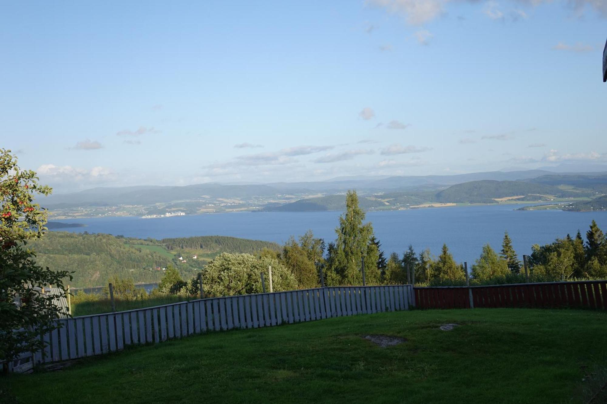 Guesthouse Hamran Mosvik Luaran gambar